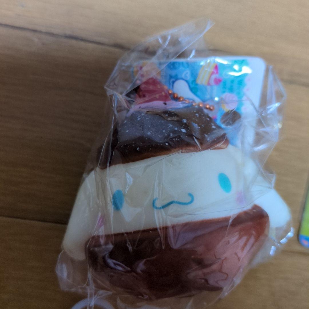 ハローキティ・マイメロディ ストラップセット