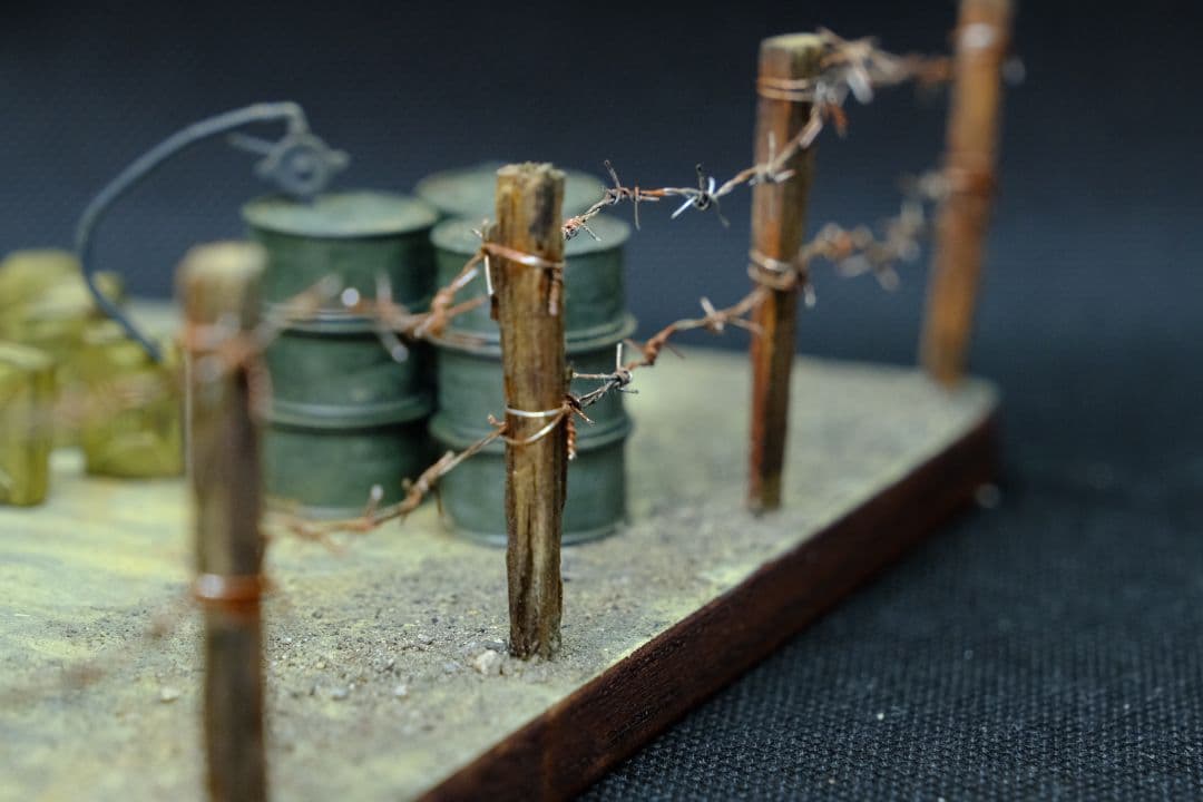 タミヤ【ドイツ軍】 sd.kfz222　1/35完成品　ジオラマベース付き