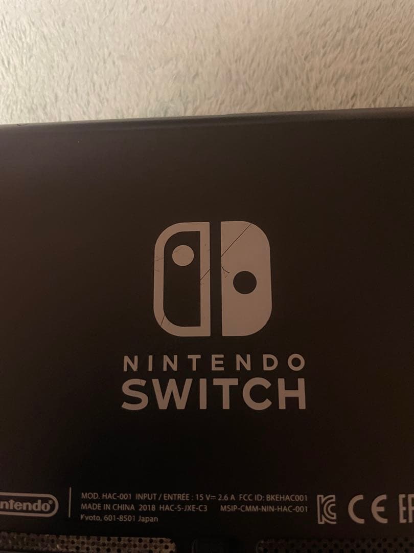 Nintendo Switch 本体 青/赤 緑/ピンクJoy-Con四つ付き