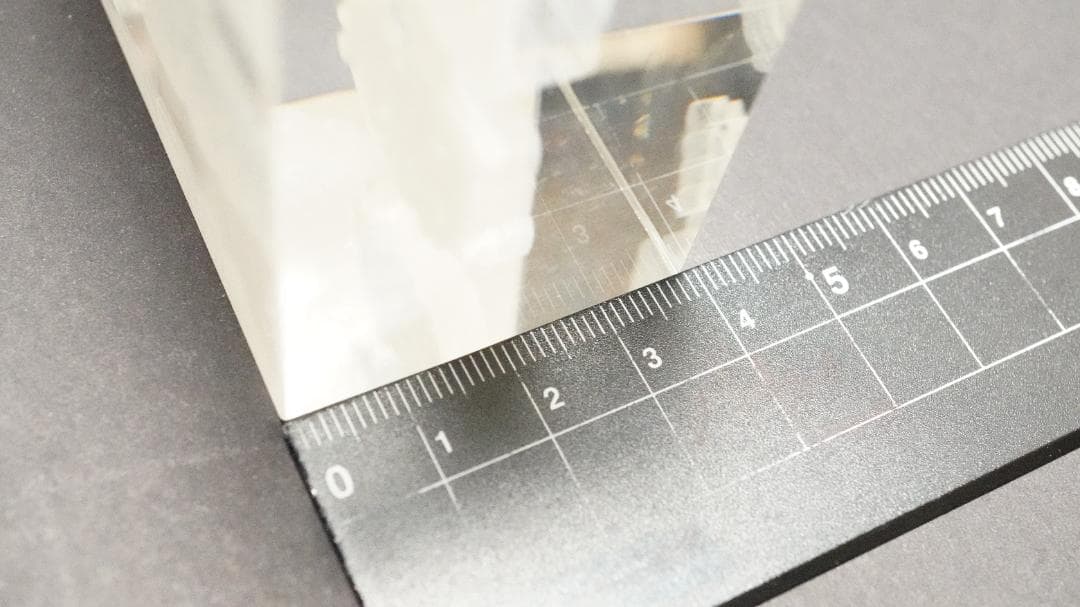 レッドアイズブラックドラゴン 3Dクリスタル 遊戯王 カード 3D 石板 アンテ