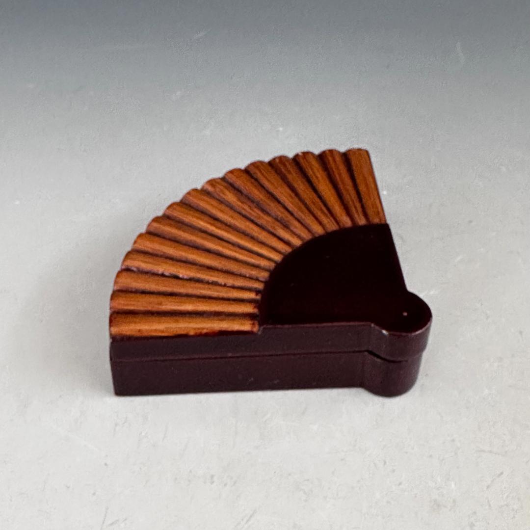 茶道具　而妙斎好　矢竹張　扇面　香合　熊谷秀穂　共箱　風炉用　漆芸　炭点前　茶会