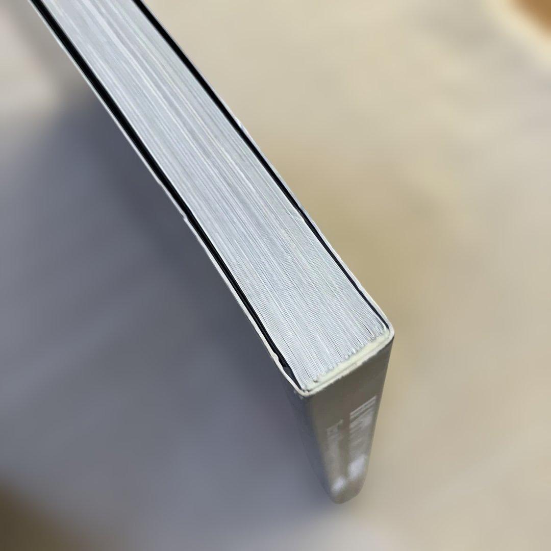 【希少本】HAPPY VICTIMS 着倒れ方丈記 都築響一