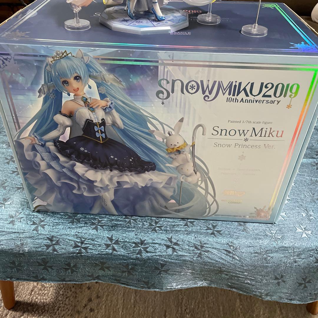 【開封済み】雪ミク 2019 スノープリンセスバージョン フィギュア