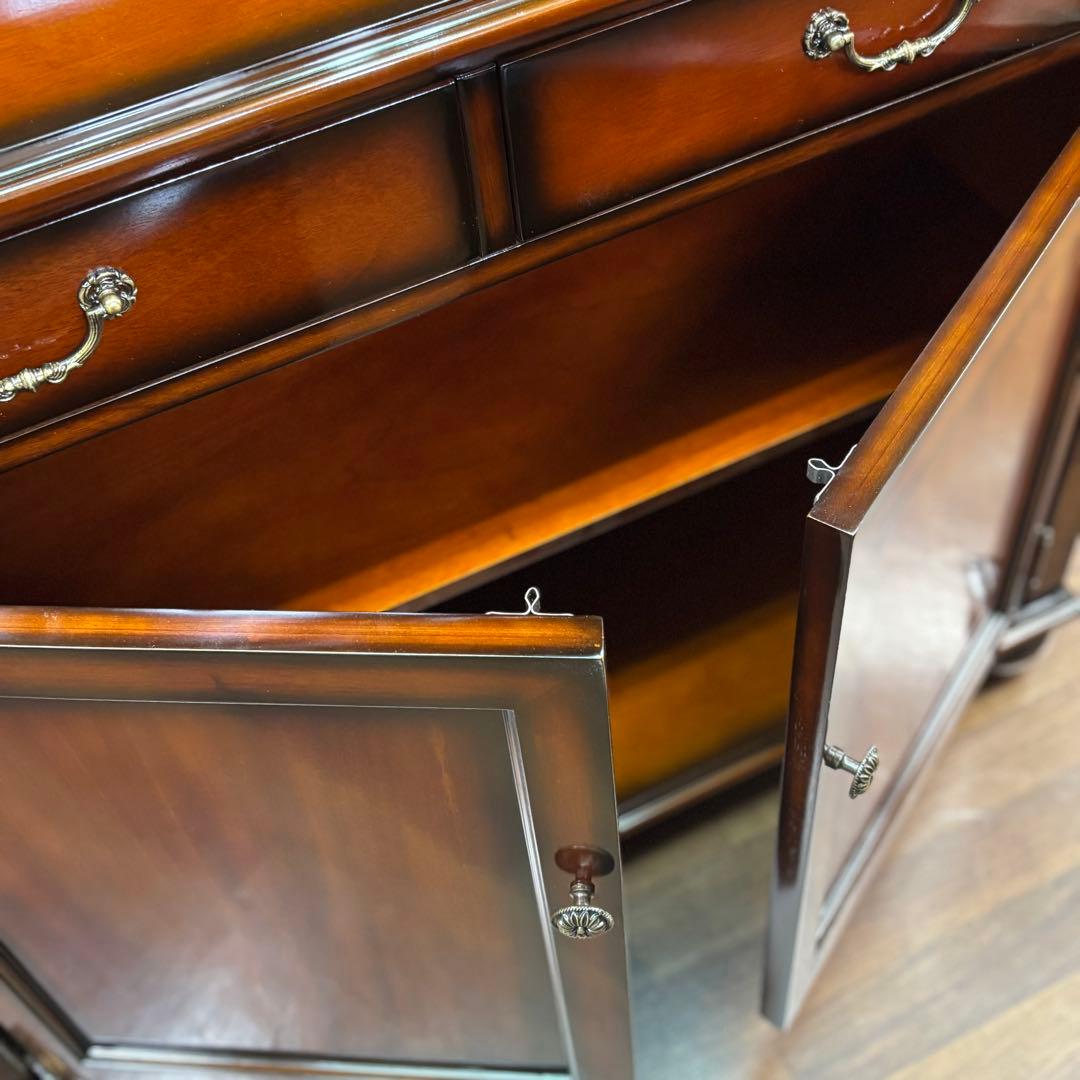 マホガニー材 高級 アンティーク調 木製キャビネット ダークブラウン 開梱設置付