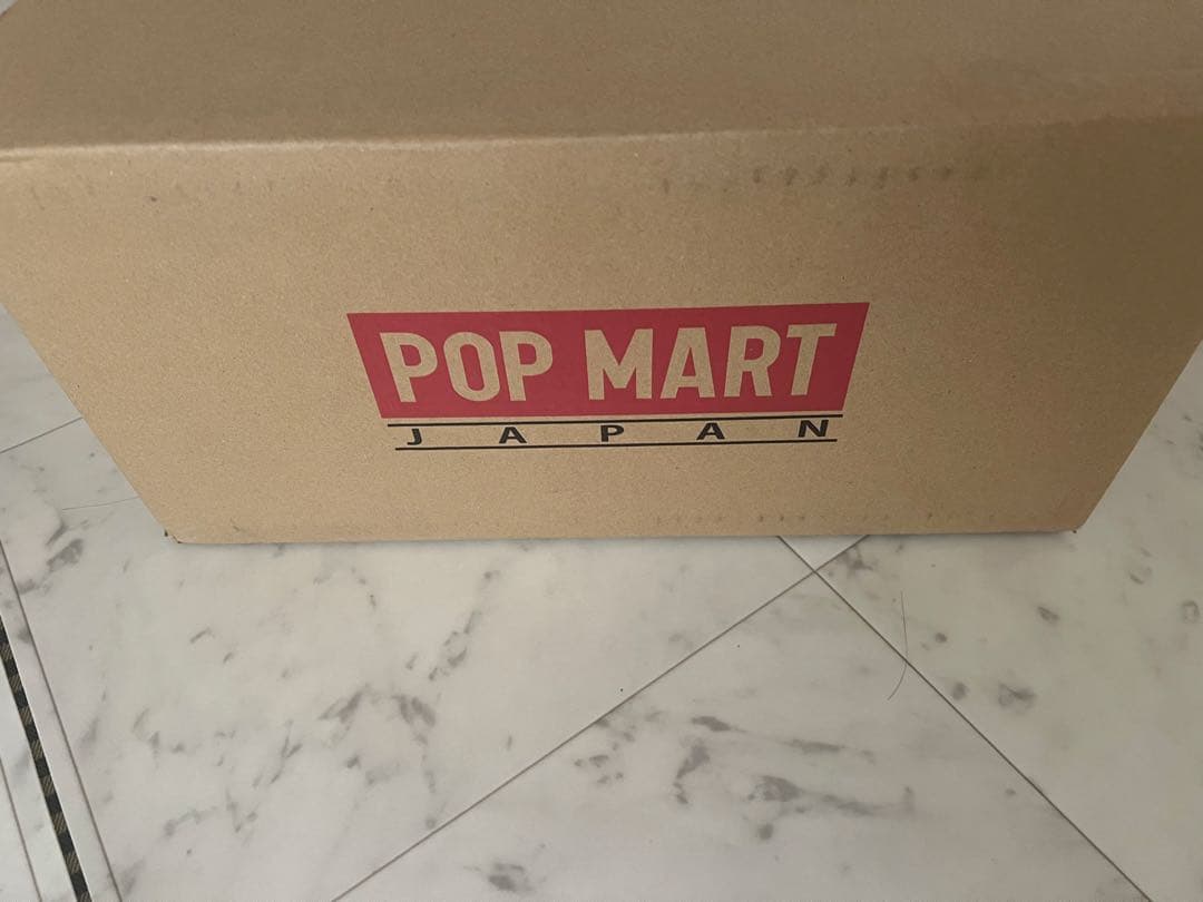 R*✨様 【正規品】Labubu Big into Energy ラブブ シーク