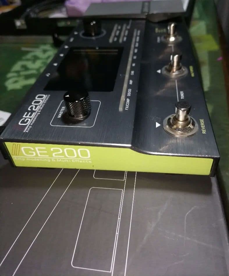 MOOER GE200 ギターエフェクター 本体