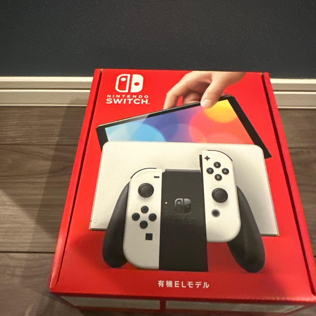 Nintendo Switch 有機ELモデル ホワイト/ブラック　新品未開封品