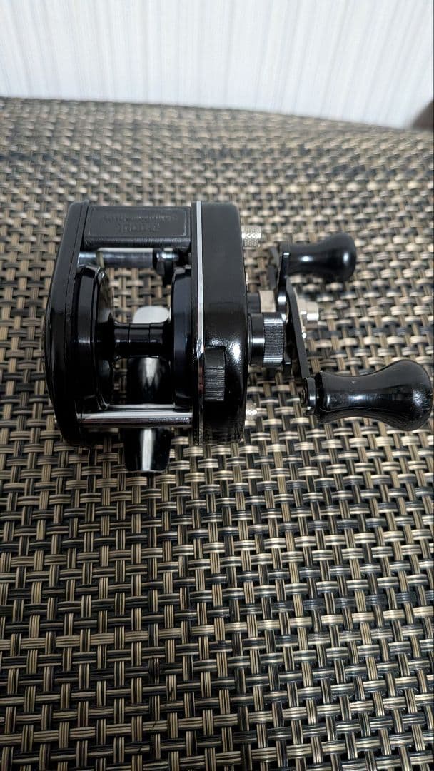 美品 abu1000 アブ1000 アンバサダー アブガルシア ビンテージ