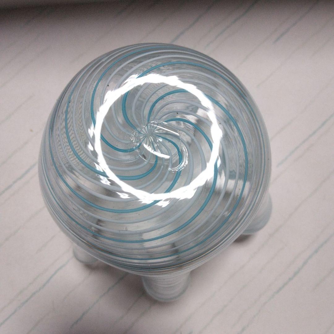 ヴェネツィアングラス　波状の青色ストライプガラス花瓶