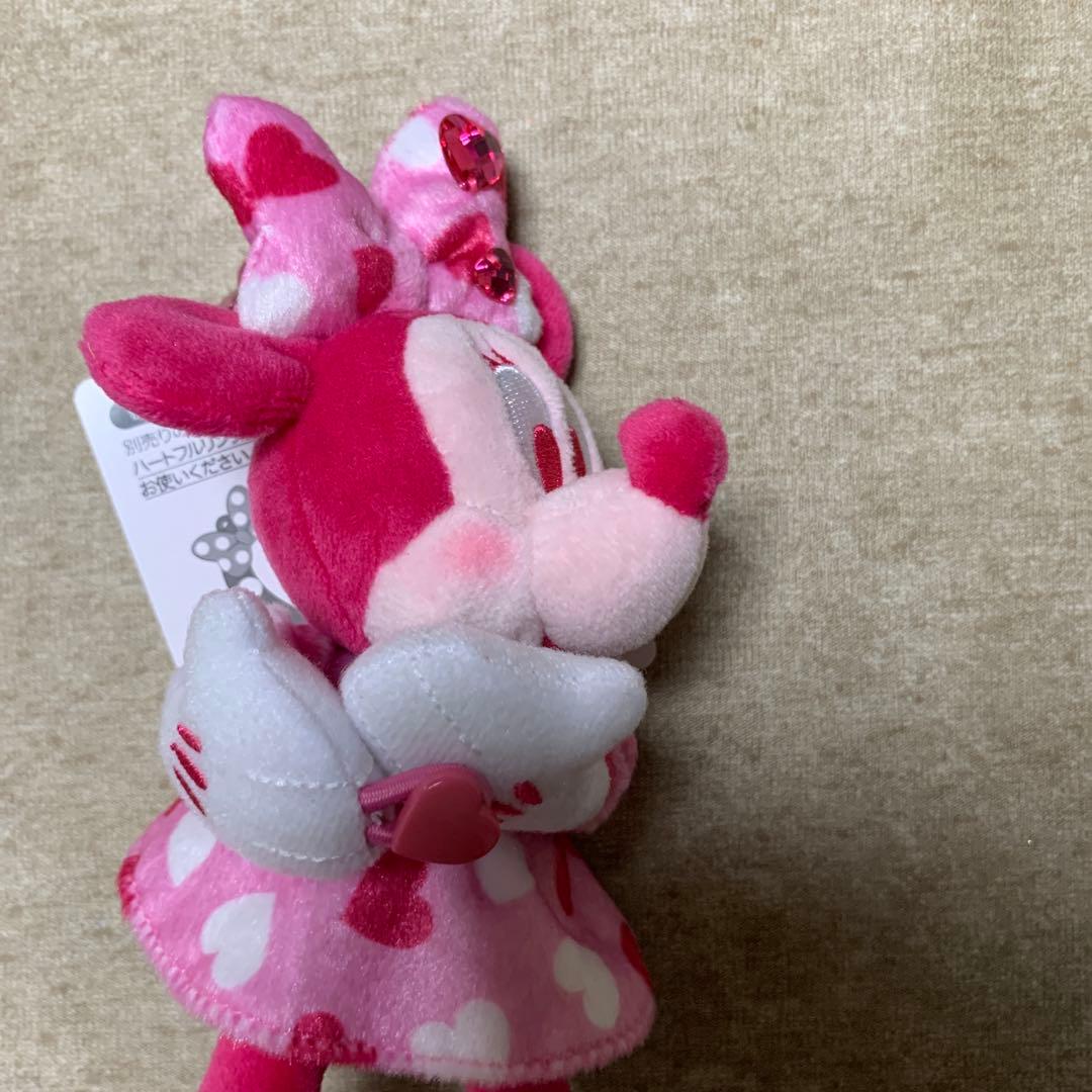 ミニーのファンダーランド　ハートフルリング・ぬいぐるみチャーム2点セット