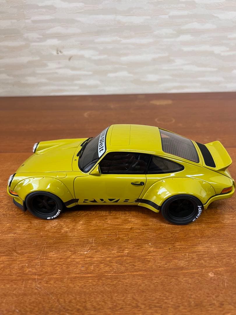 No253 ミニカー1/18 PORSCHE 911 RWB Classic