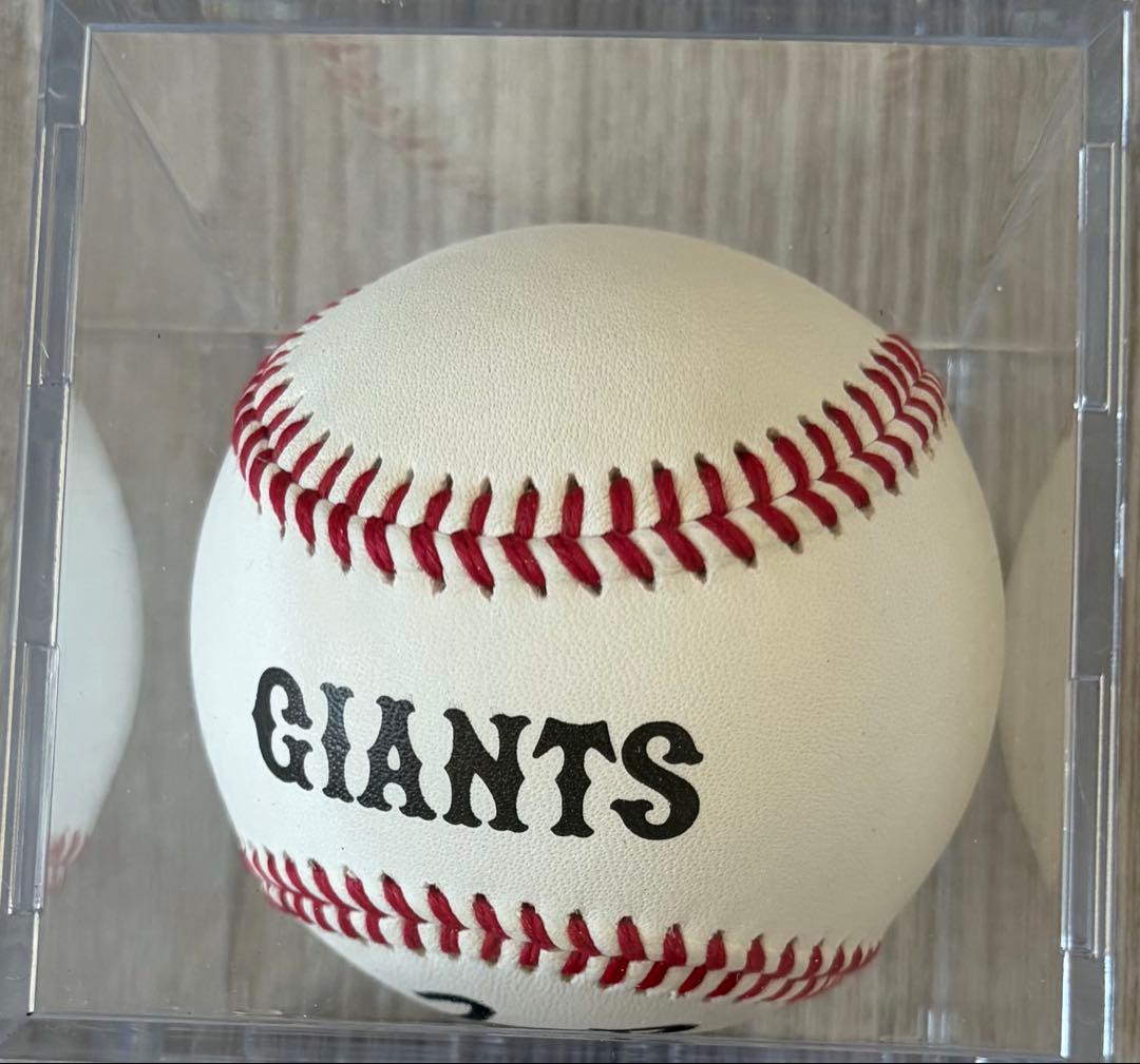 読売ジャイアンツ 岡本和真 直筆サインボール 巨人 blue jays 公式