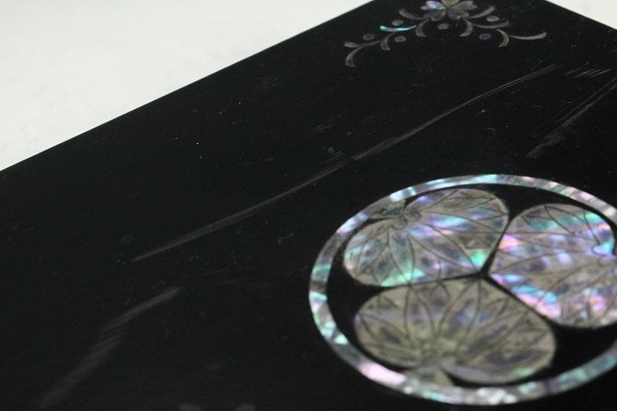 螺鈿 三つ葉葵 徳川紋 鍔 箱(K-LC769)