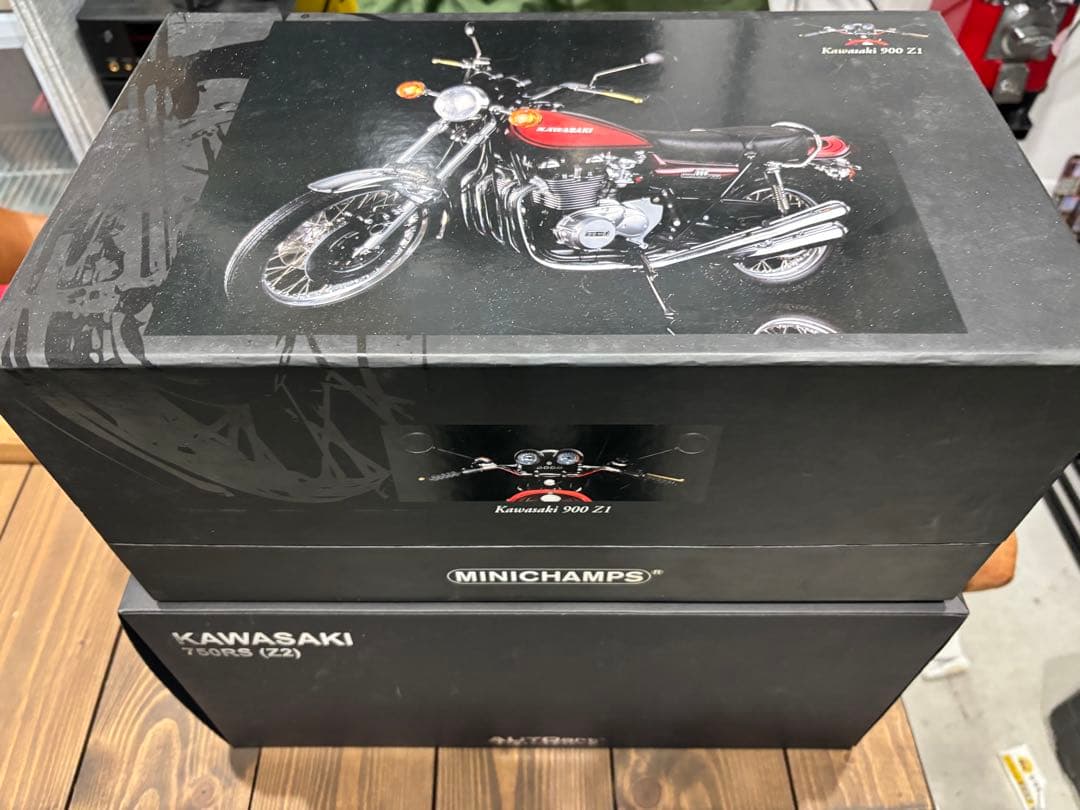 KAWASAKI Z1.Z2 1/6 ミニチャンプス.オートアート　2台セット