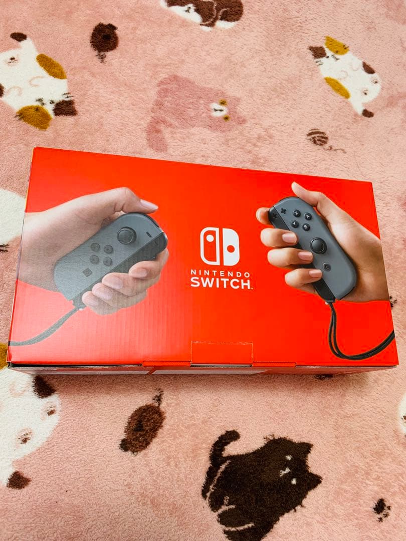 NINTENDO SWITCH 箱有　使用少ない