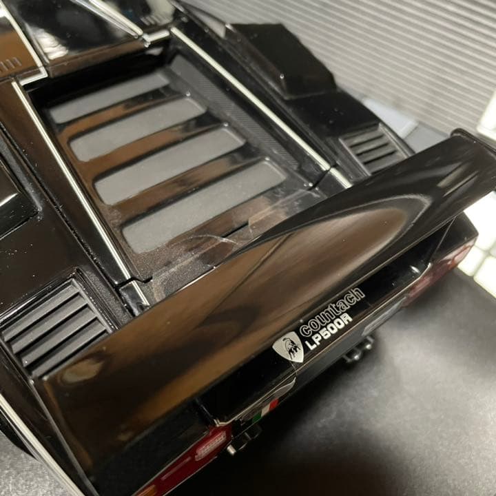 激レア絶版未展示品　京商 1/18 ランボルギーニ カウンタック LP500 R