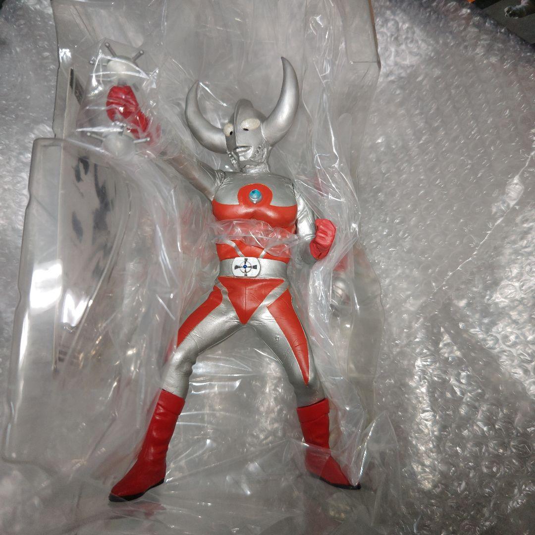 大怪獣シリーズ　ウルトラの父　少年リック限定　フィギュア　ウルトラマンエース
