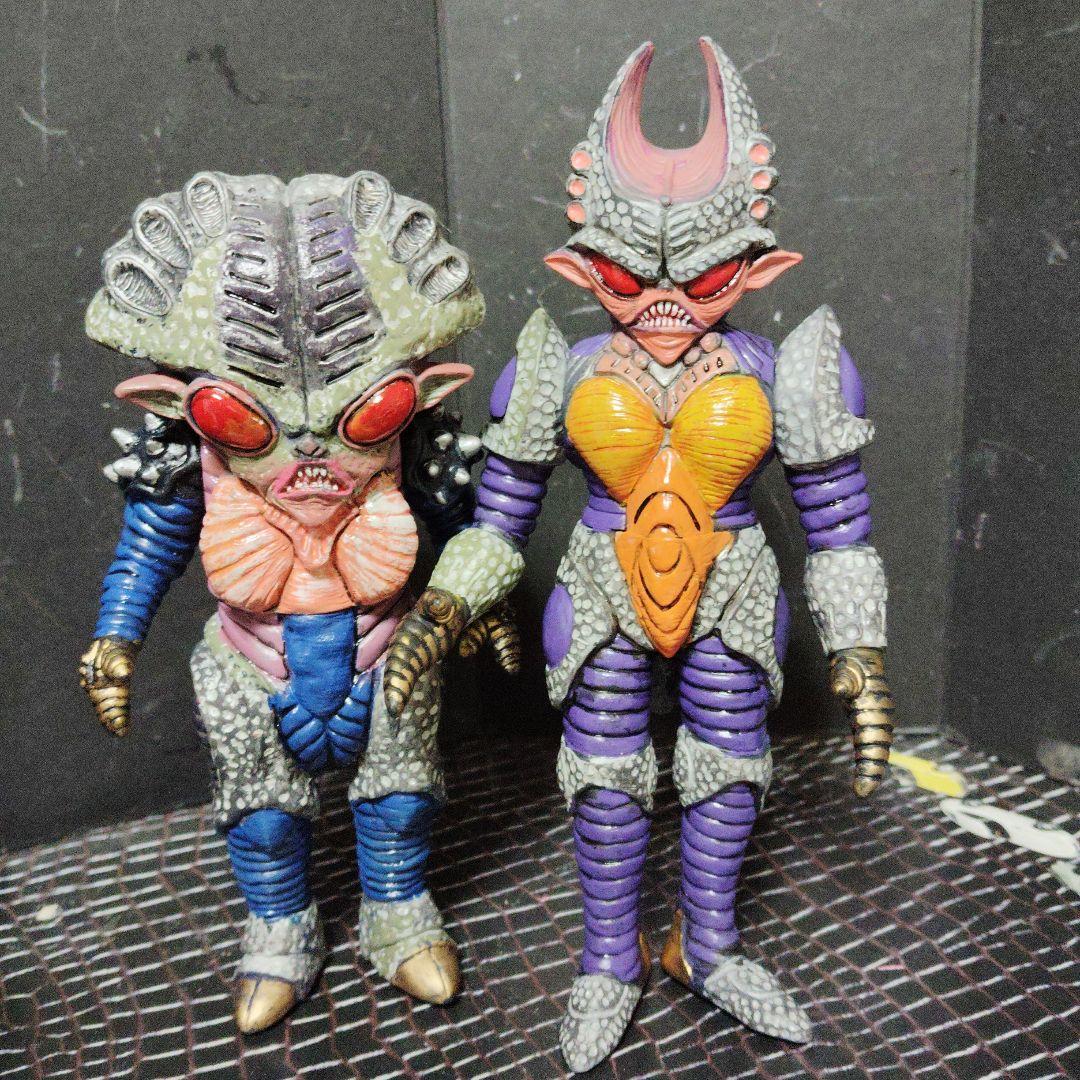 ウルトラ怪獣旧型絶版ソフビベンゼン.レディセット（期間限定サービス終了）