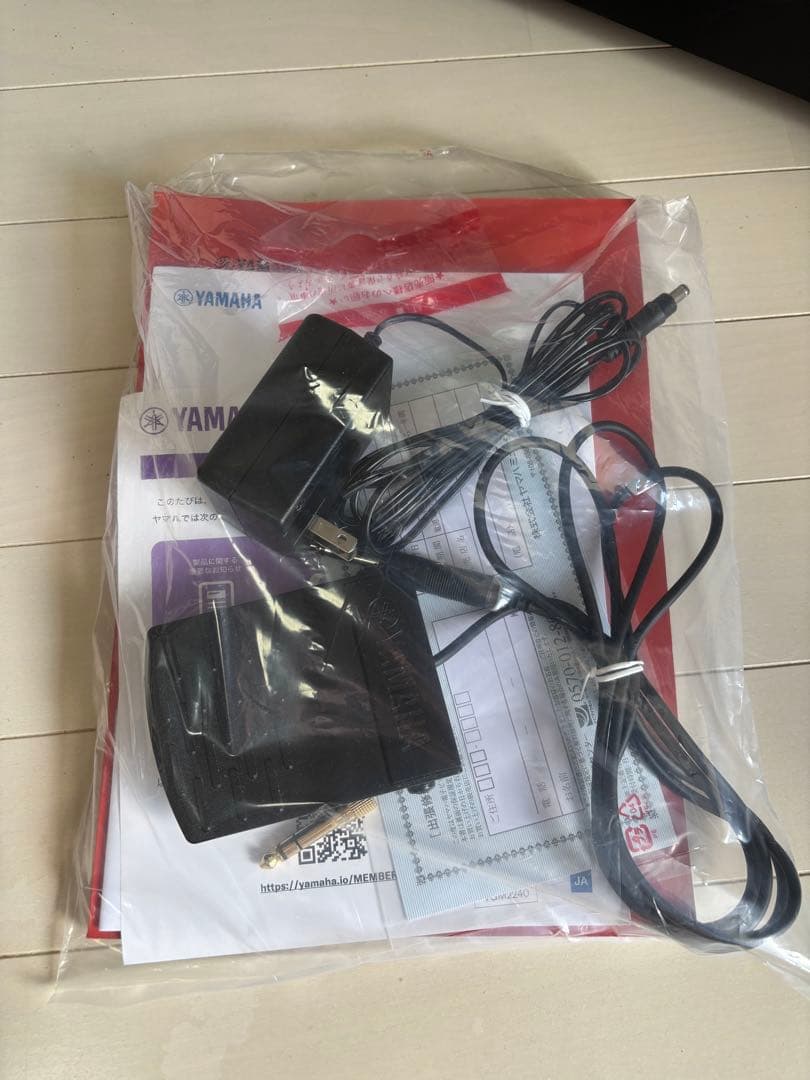 手渡し Yamaha P-225 電子ピアノ 机付き