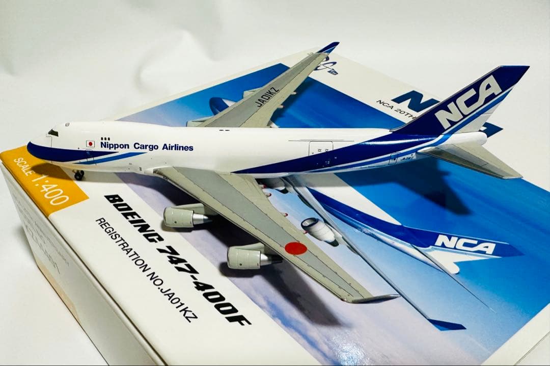 全日空商事 1/400 NCA 20周年記念 747-400F