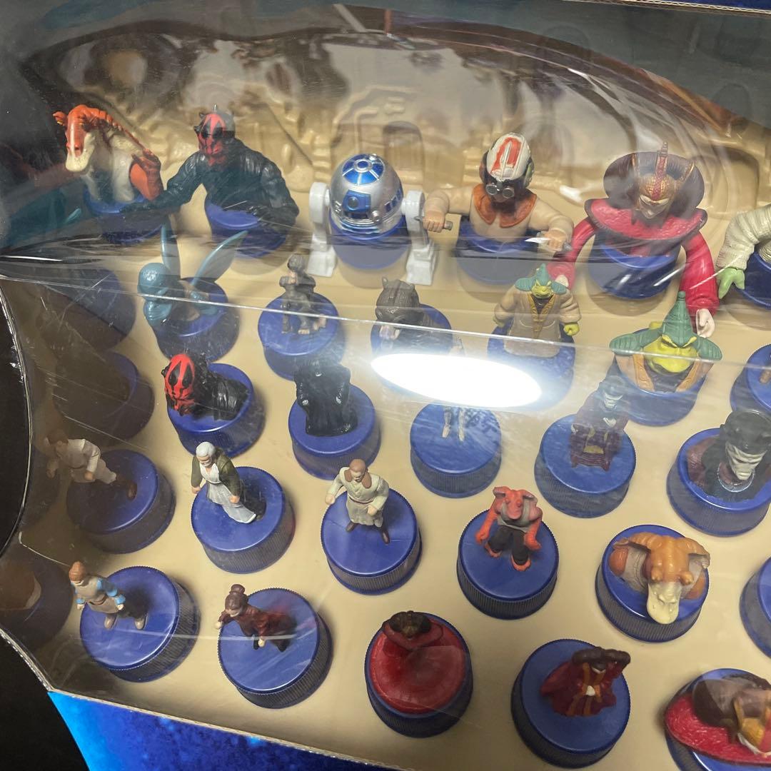 スターウォーズ エピソード1ボトルキャップ フルコンプ コレクションステージ付き