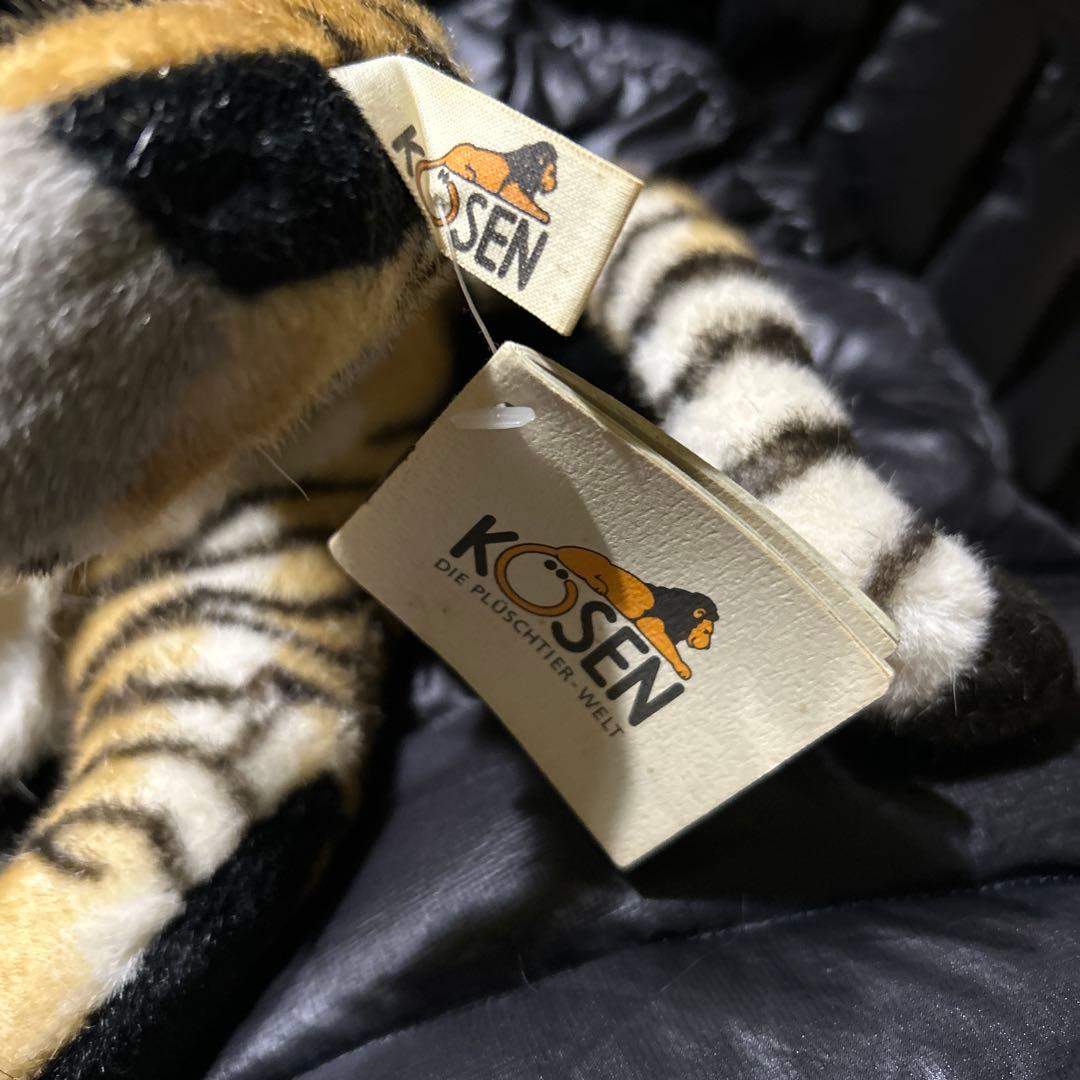 KOSEN ぬいぐるみ　トラ　立ち　タグ付き❣️