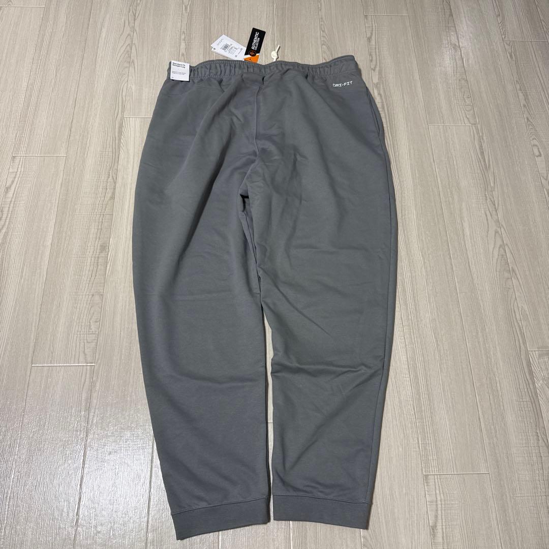 ジャイアンツ　Nike グレー トレーニングパンツ