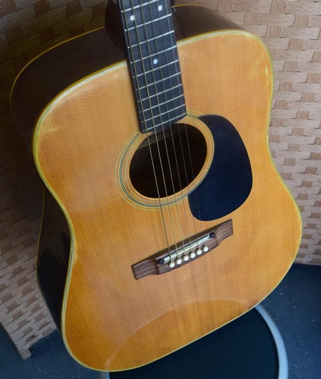 YAMAKI Deluxe/ヤマキ FOLKフォークギター 1972年 ケース付