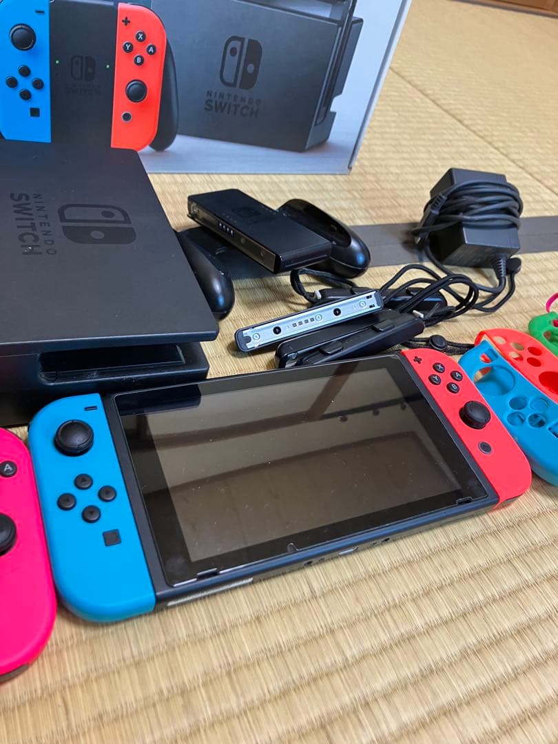 Nintendo Switch 本体 多色Joy-Con付き