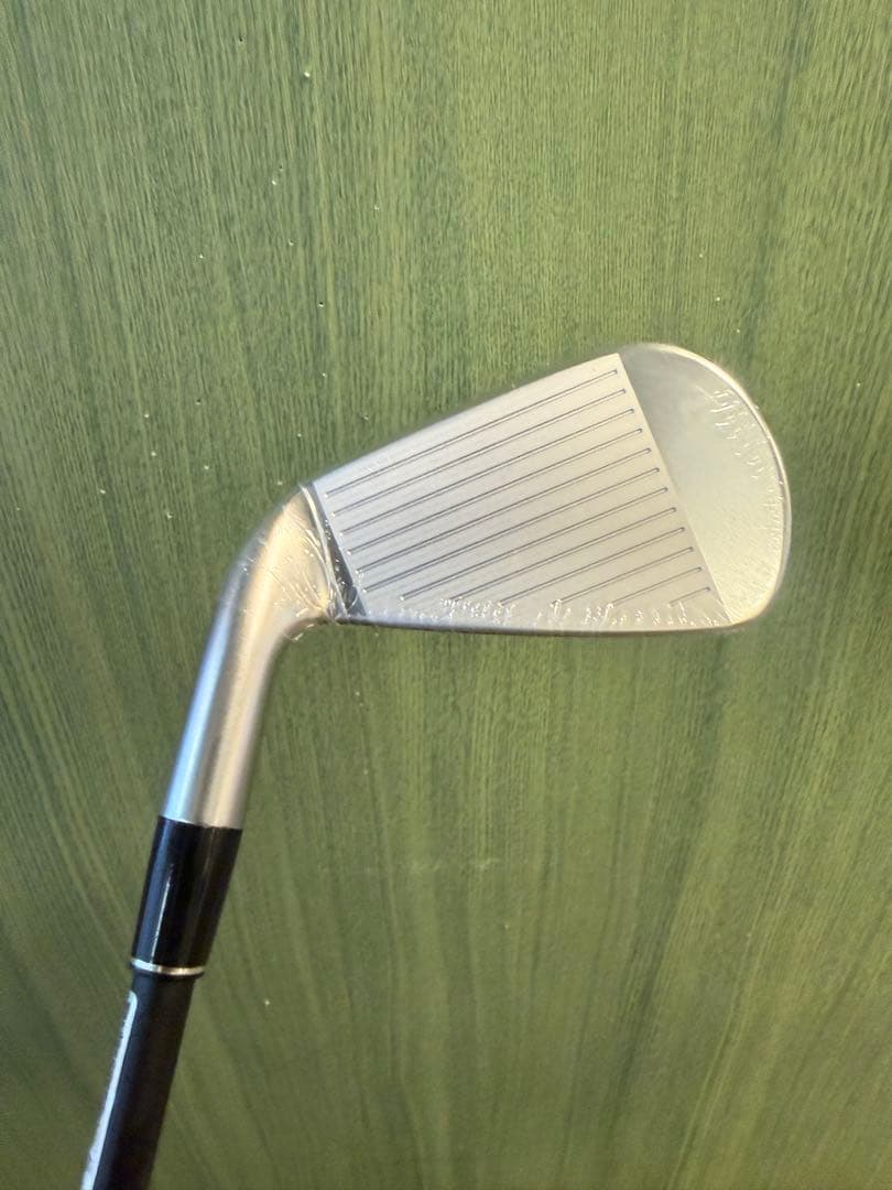 スリクソン　ZXiU 2番　18° 新品未使用