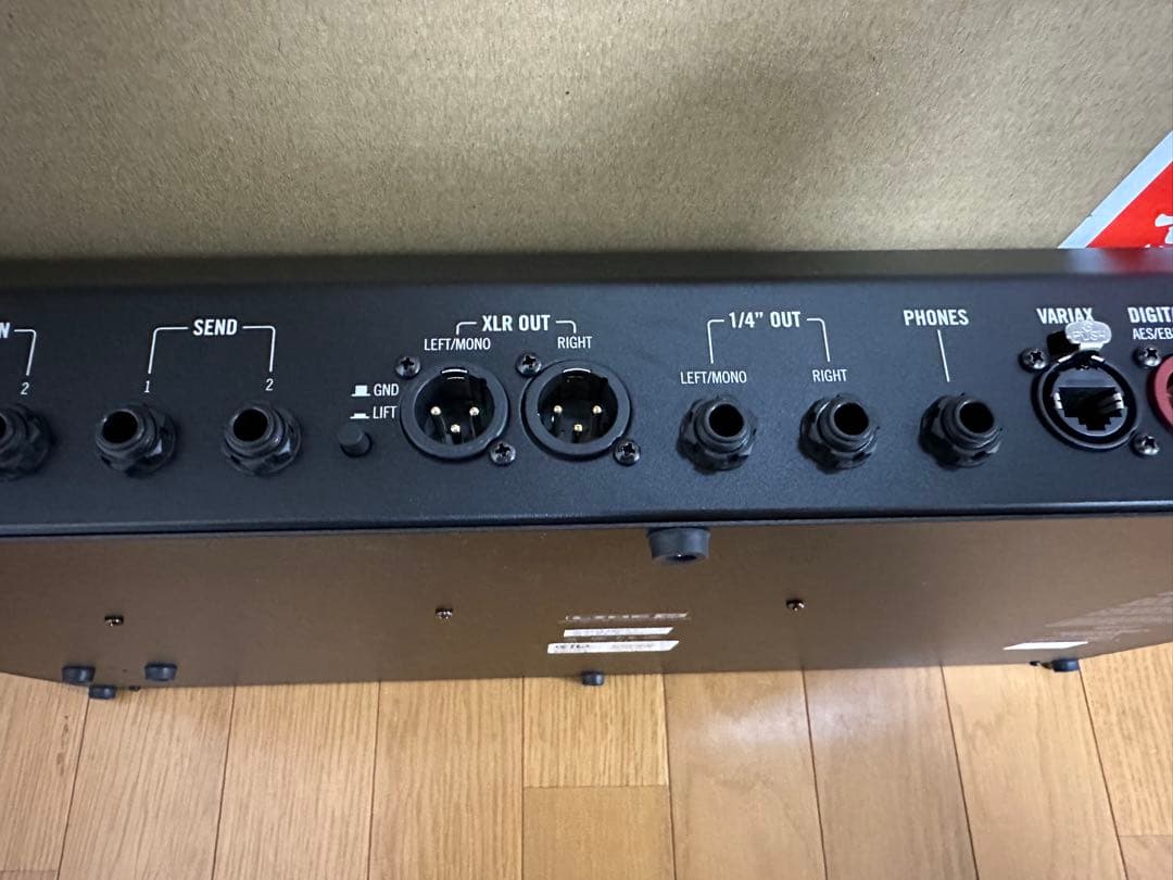 めっちゃ美品　Line 6 Helix LT マルチエフェクター