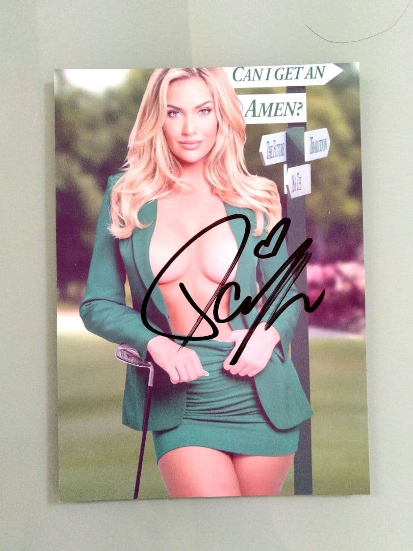ペイジ・シュピラナック直筆サイン入り2Lサイズ写真…