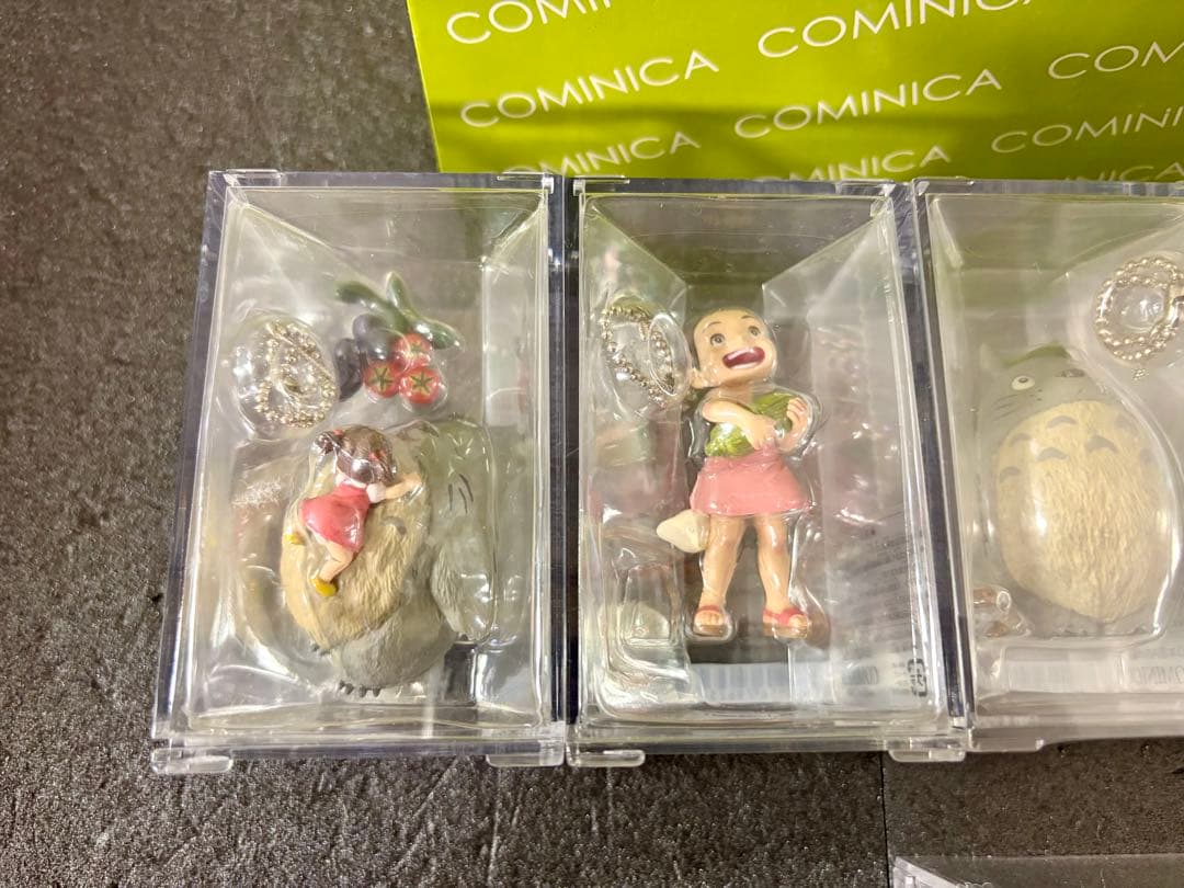 となりのトトロ　コミニカ　 ミニ　フィギュア　キーホルダー　トトロ　メイ　ジブリ
