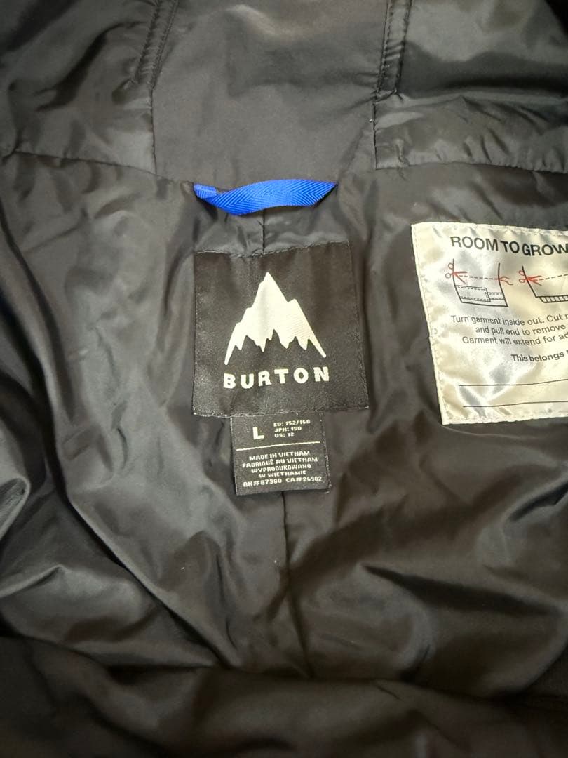 美品　Burton キッズスカイラー 2L ビブパンツ　135㌢-157㌢