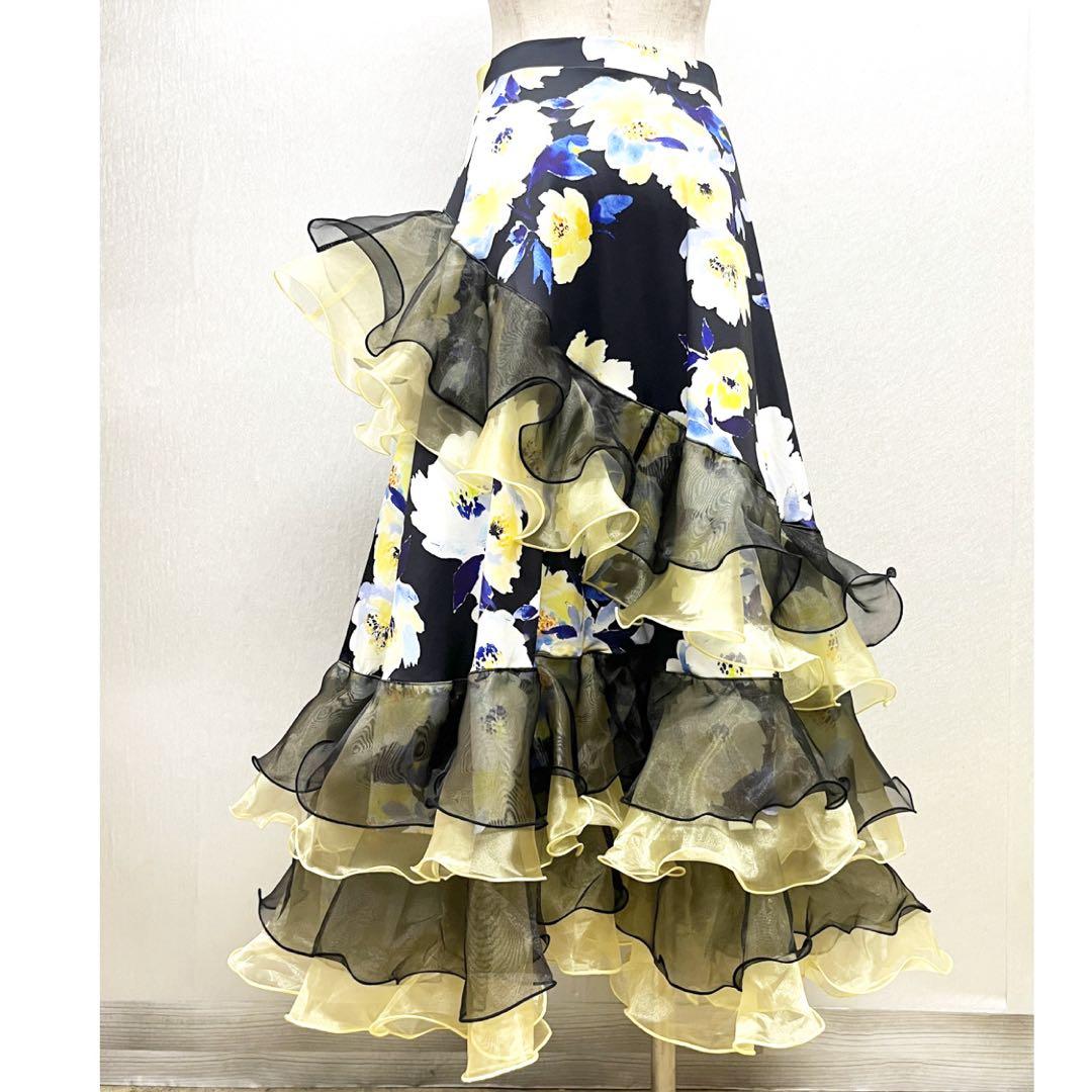 新品 セットアップ 黒に黄色花柄 スタンダード モダン 衣装 パーティ 発表会