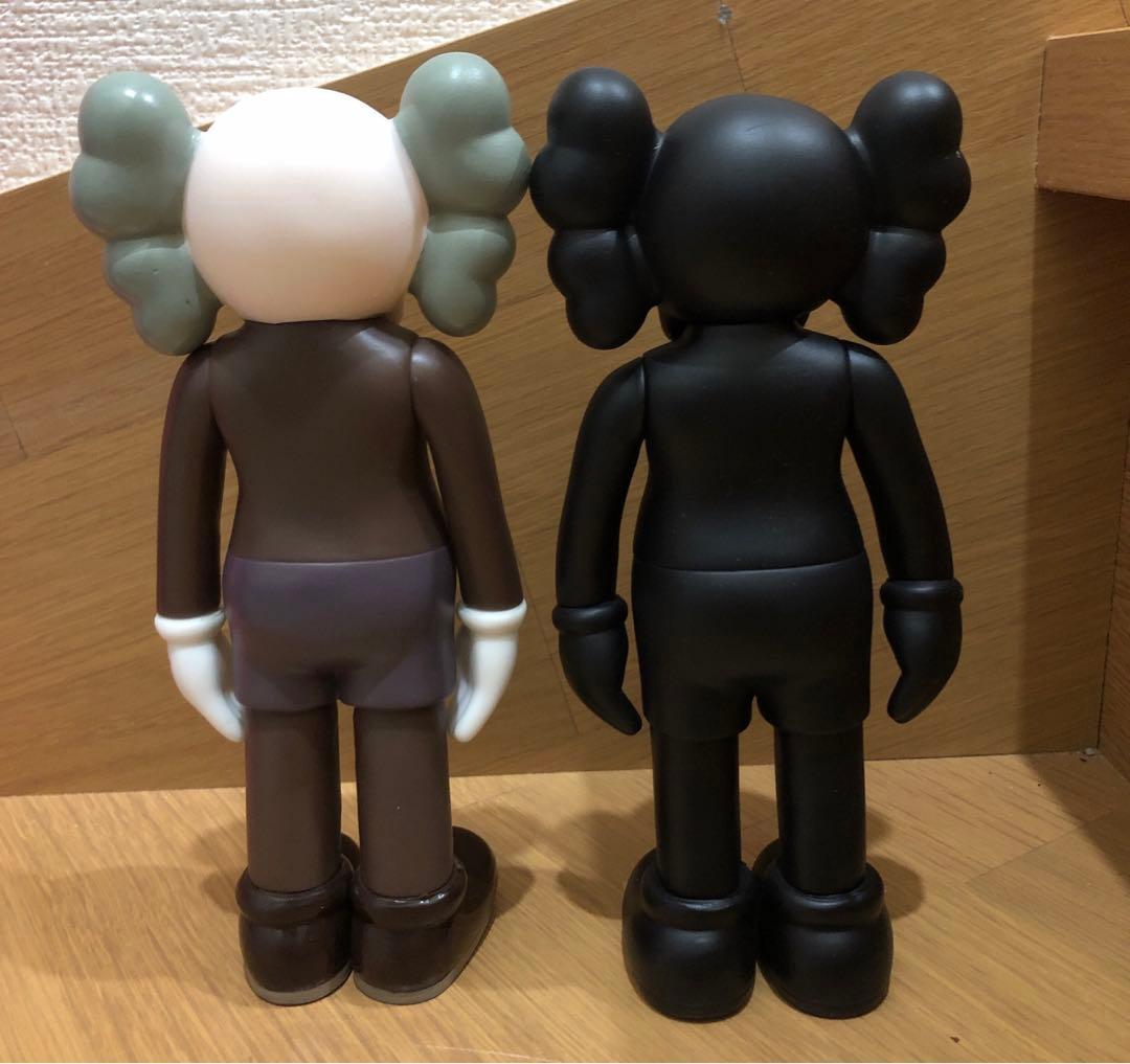 KAWS COMPANION カウズ ノーマル ブラック フィギュア 20cm