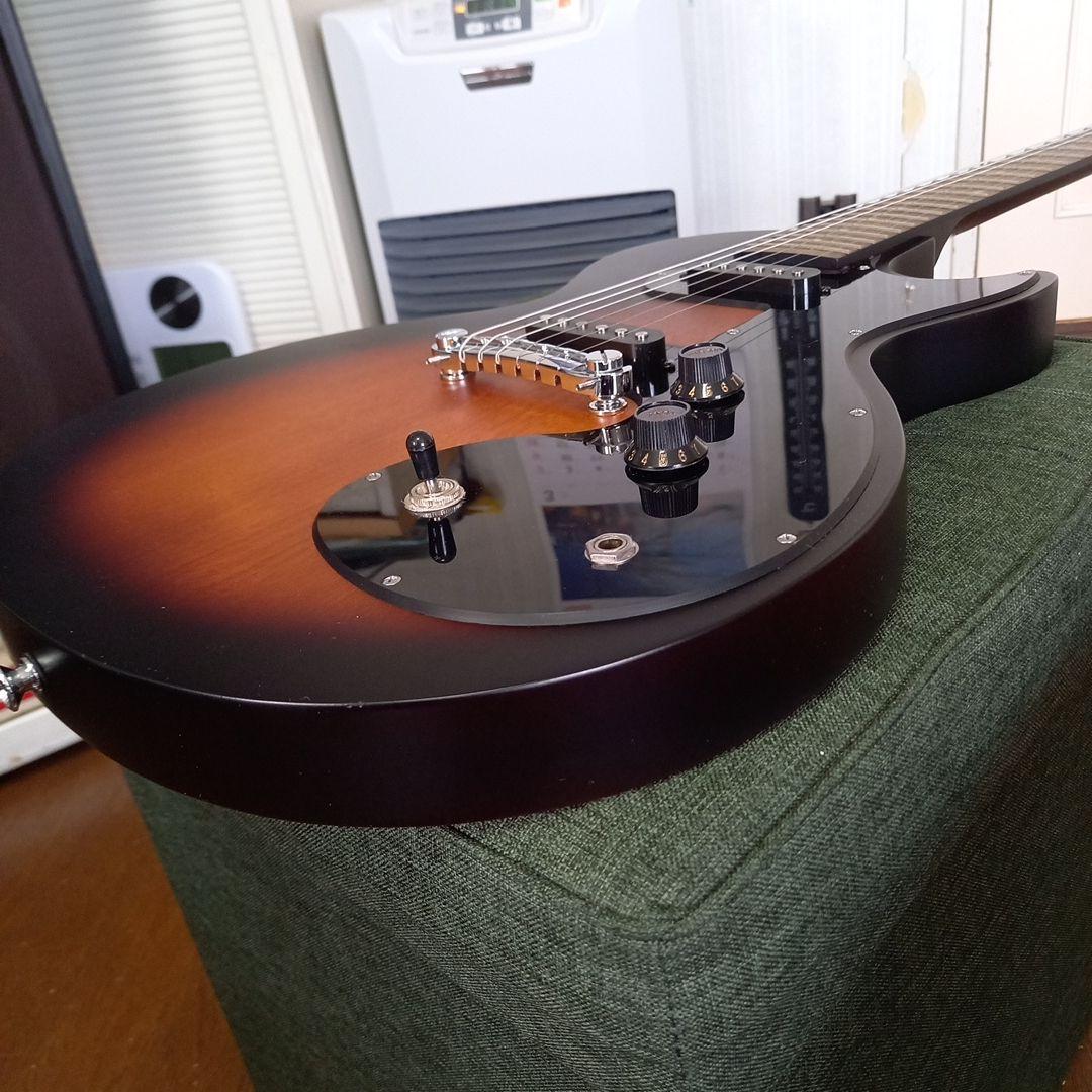 『軽量美品』Epiphone by Gibson SL lespaul