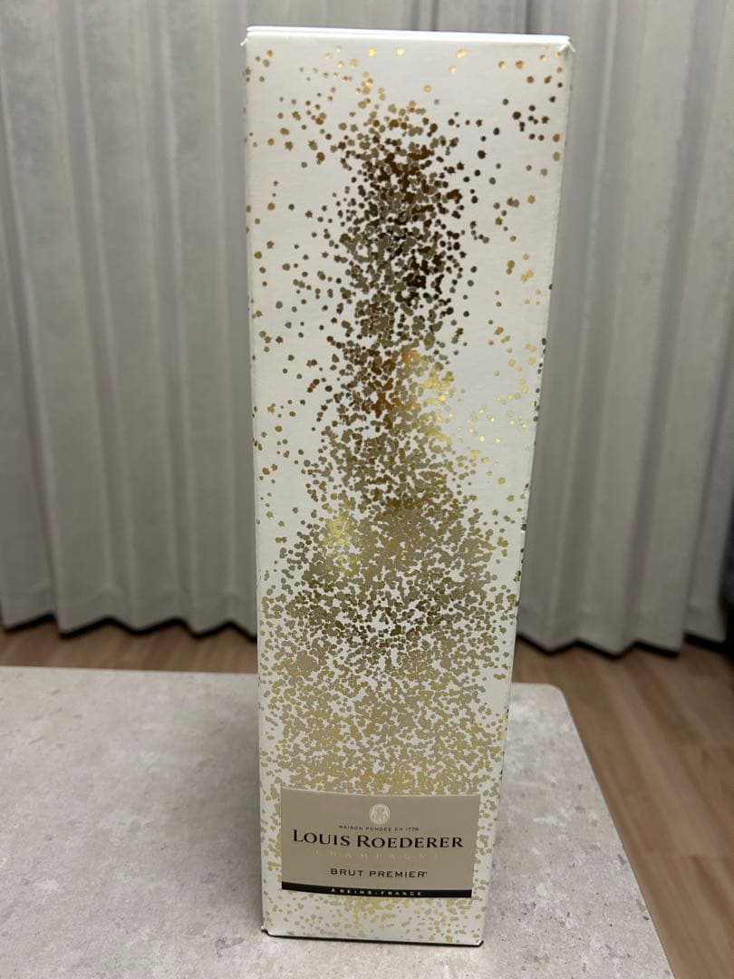 ルイ・ロデレール　ブリュットプルミエ シャンパン