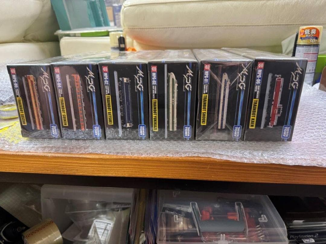 トレインボット MPG-01-->06 トランスフォーマー マスターピース 新品