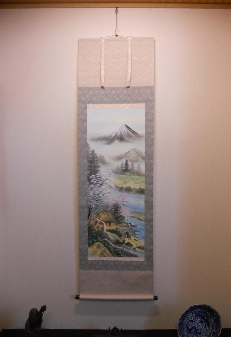 掛け軸 森契雪 富岳渓桜 絹本 希少 軸装 茶道具 掛軸 美品 です。