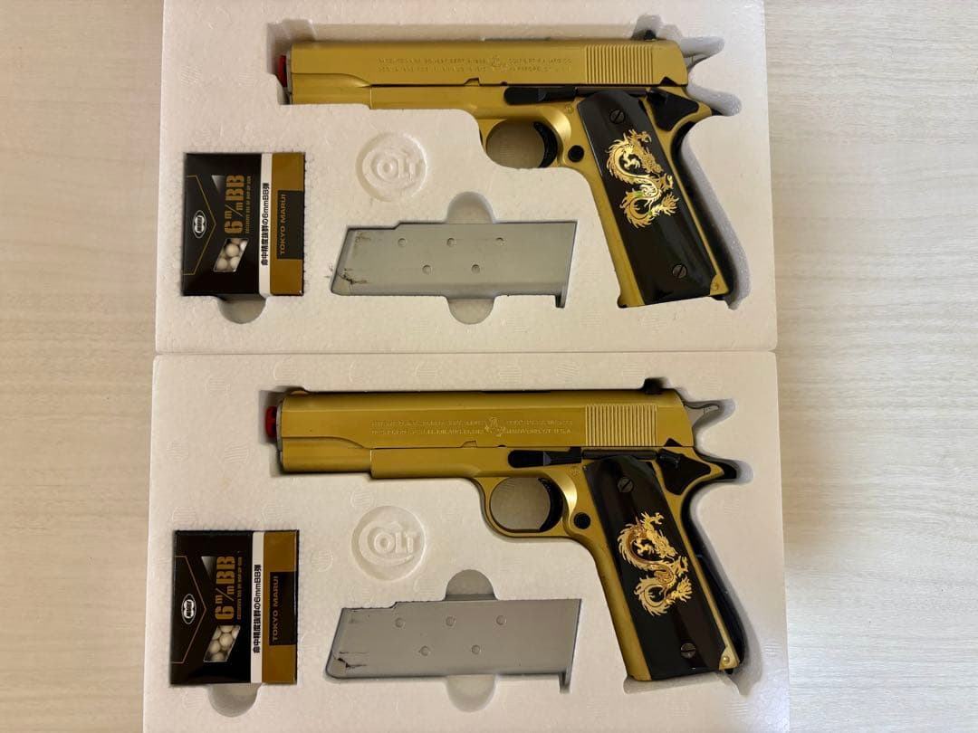 コルト M1911A1ガバメント　手作り　ギルデッドV12風　エアコッキング2丁