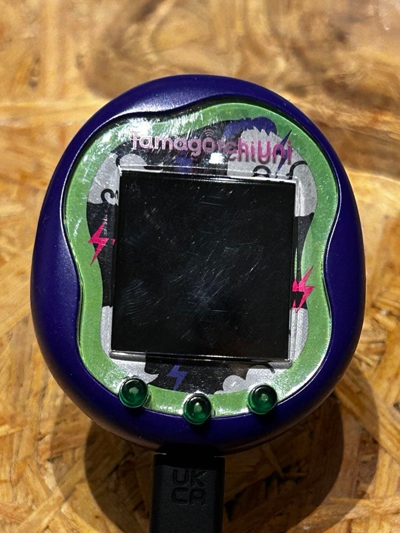 たまごっちユニ　モンスターカーニバル　(サンリオ、おまけ付き)