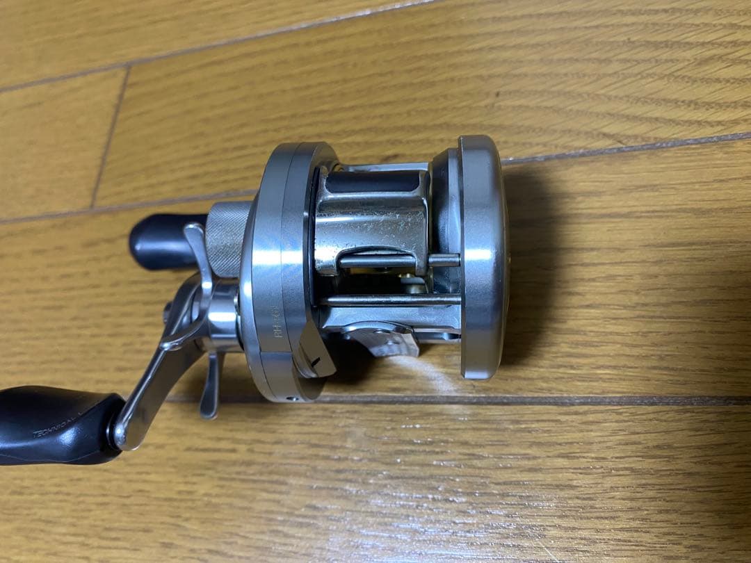 シマノ 03 カルカッタコンクエストDC 201 左