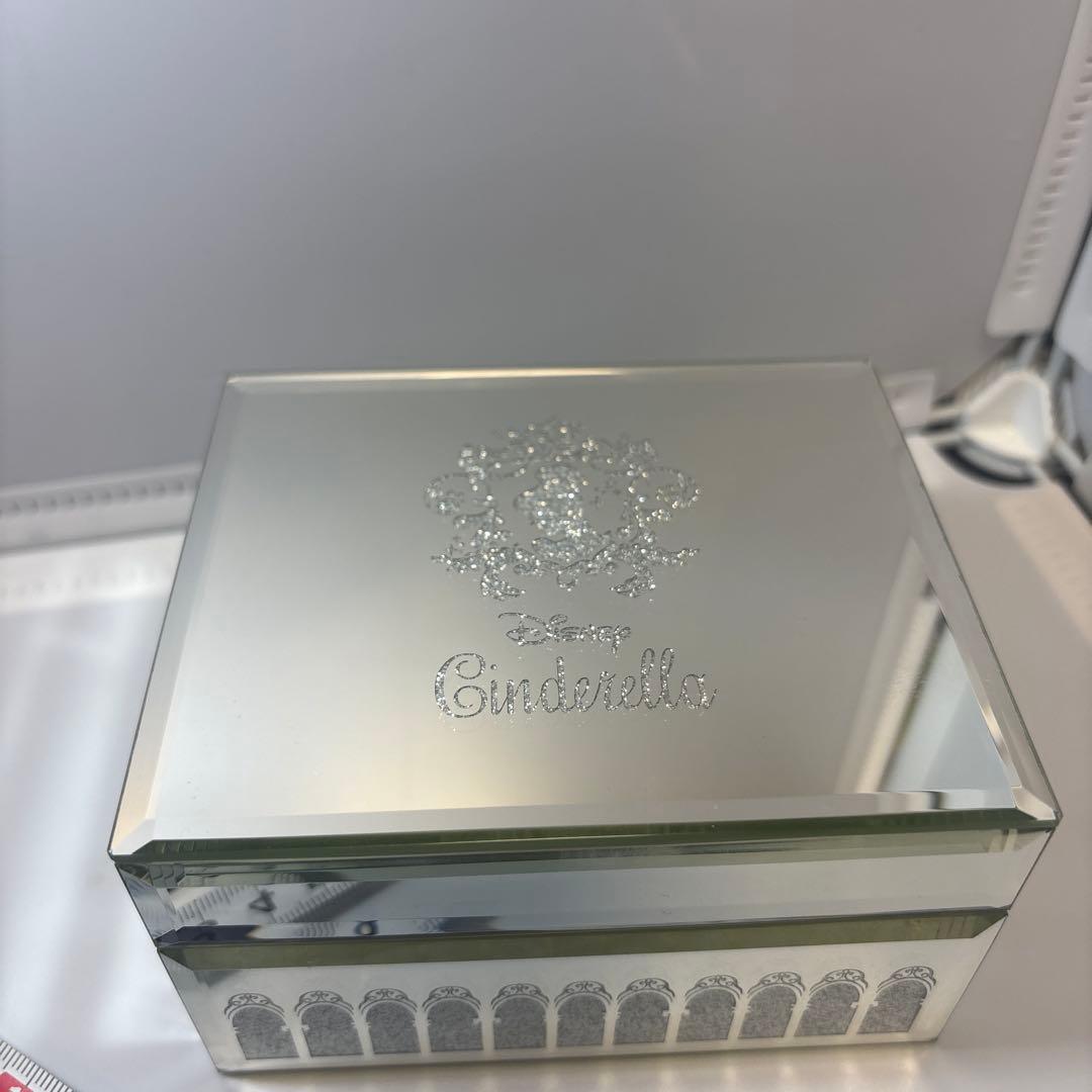 未使用品　ディズニー　オルゴール　ジュエリーボックス　シンデレラ　箱付