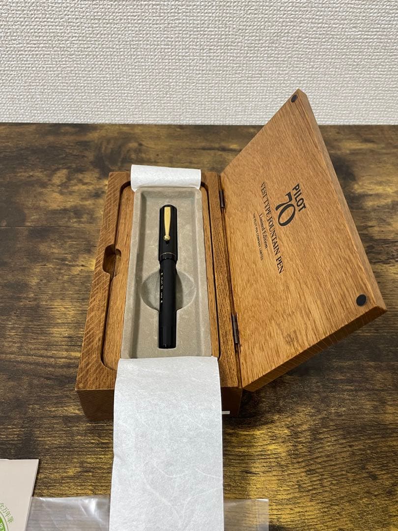 未使用　1988年製　パイロット　創業70周年　シリアルナンバー入　FM 万年筆