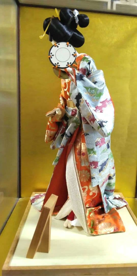 日本人形　ヴィンテージ　打掛　花魁人形　舞妓　アンティーク