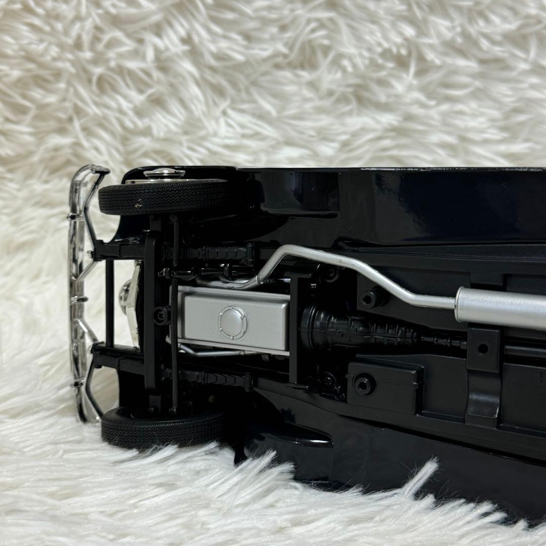 自動車模型 アメリカン HORCH 851 Pullman 1935 1/18