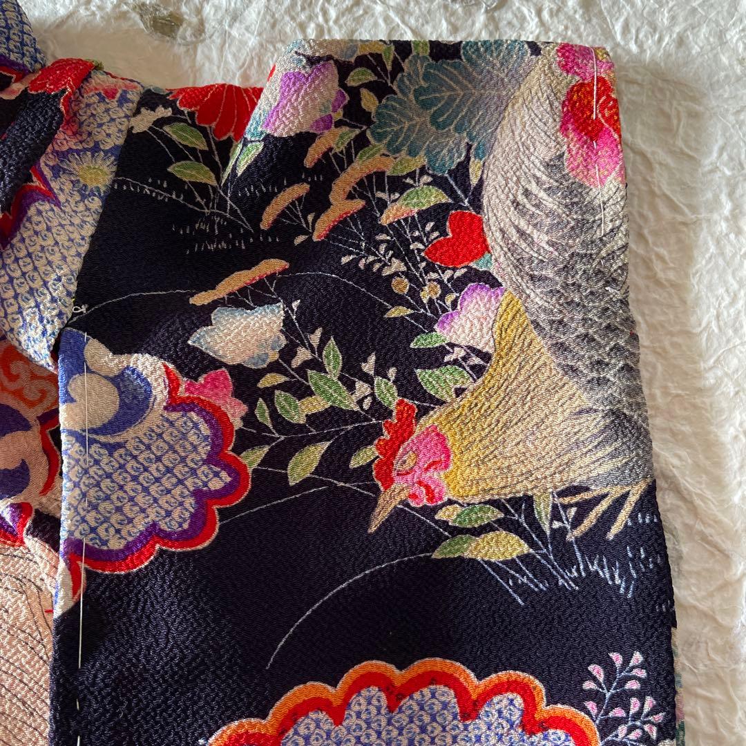 市松人形の着物　13号　古布　江戸縮緬　希少生地　2612201