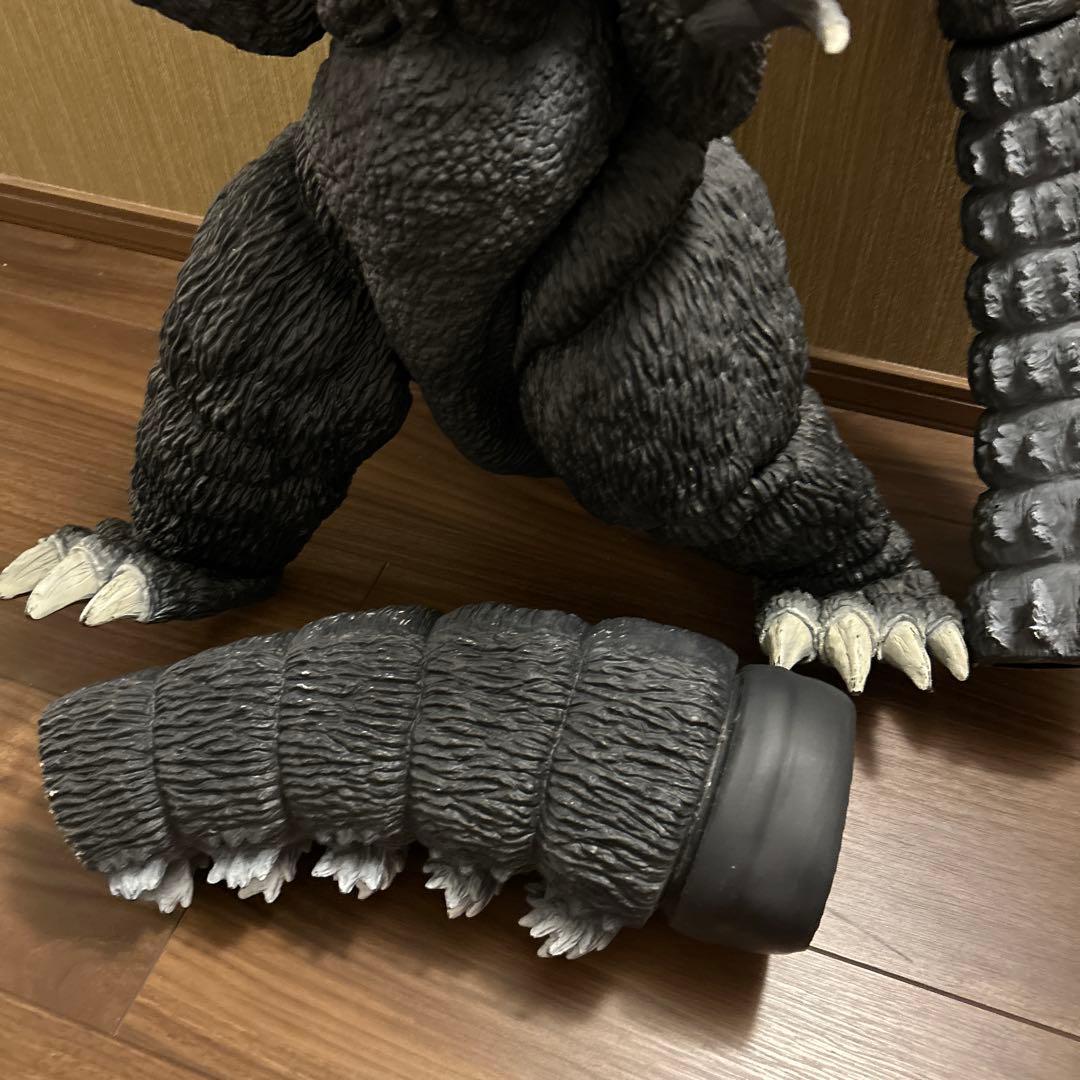愛蔵版ゴジラフィギュア
