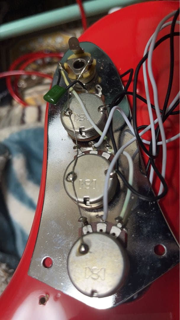 美品動作良好Squire by fender Affinity ジャズベース